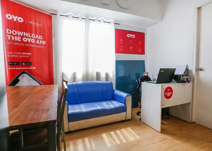Oyo529阿迈亚天空阿维尼达酒店 2* 马尼拉